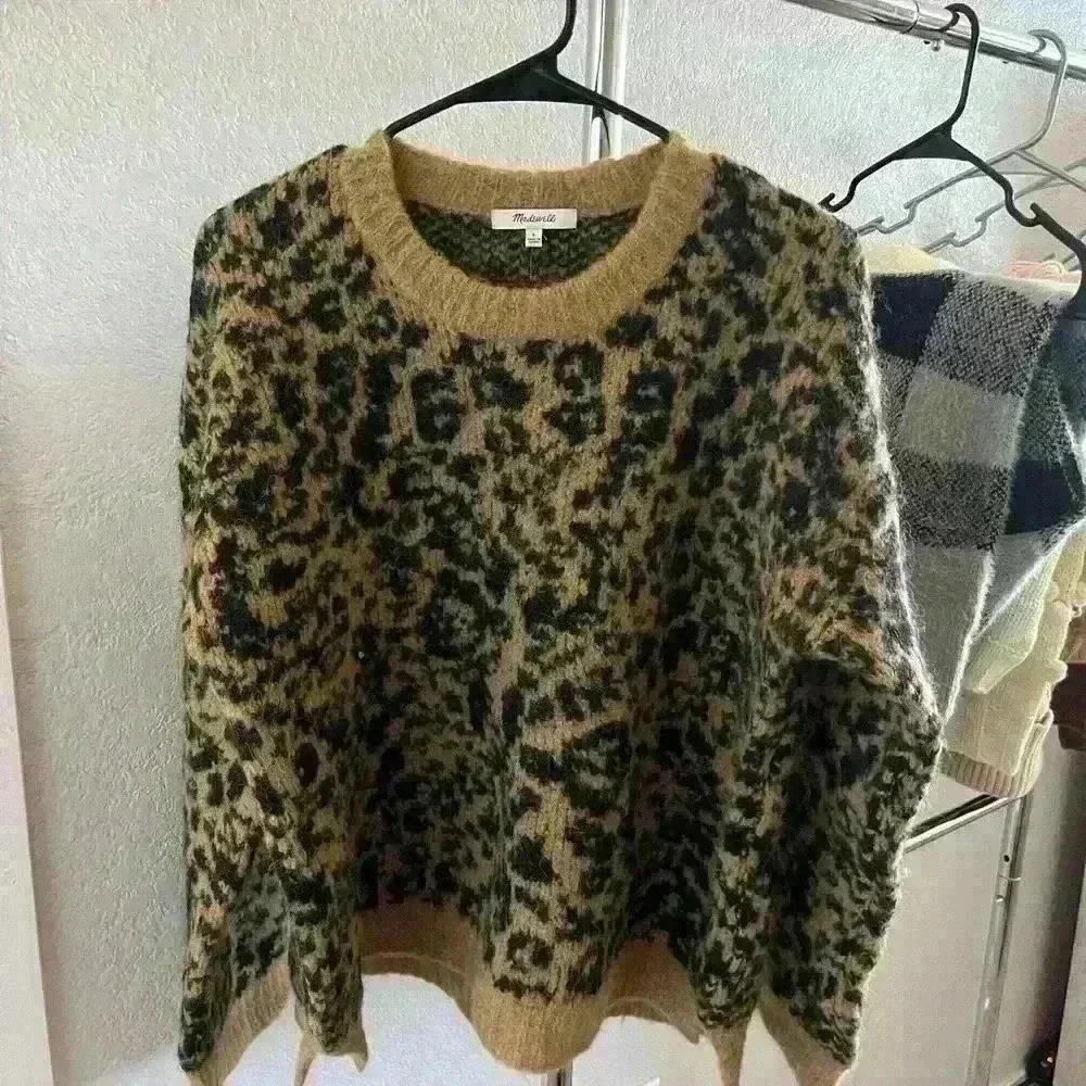Madewell Pullover Crew Neck Leopard-Print Sweater - Picture 8 of 8